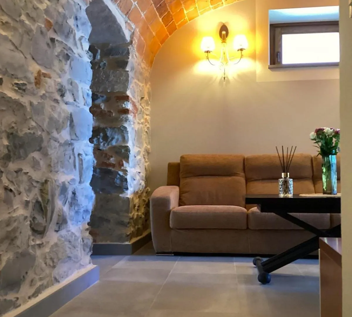 La Ca Dal Sol Villa With Jacuzzi Irola İtalya